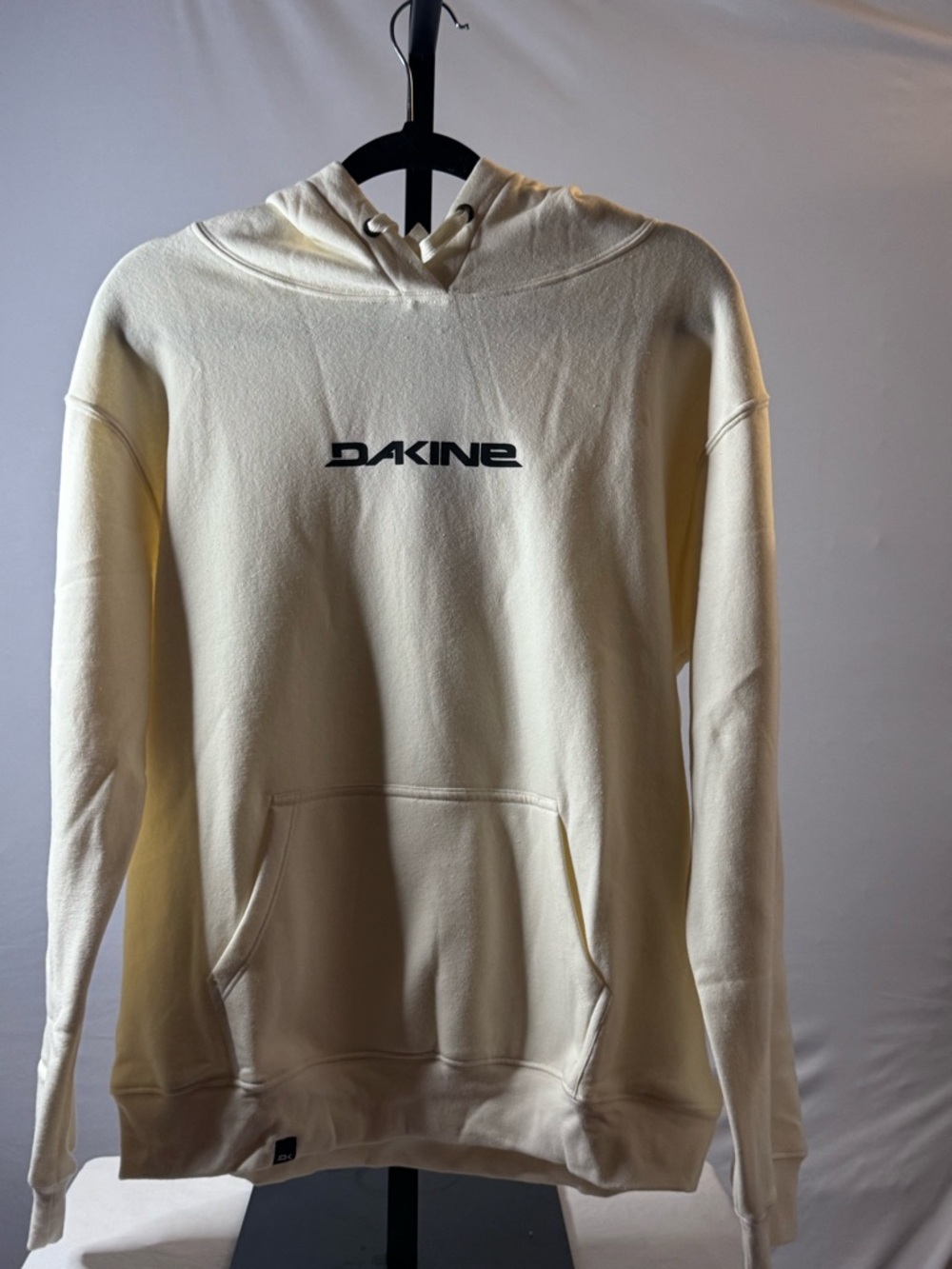 Dakine Canyon Hoodie in the color Surf White.